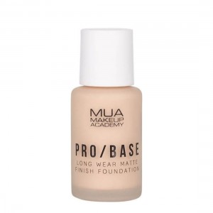 MUA PRO/BASE MATTE FINISH FOUNDATION #140 MUA PRO/BASE MATTE FINISH FOUNDATION #140