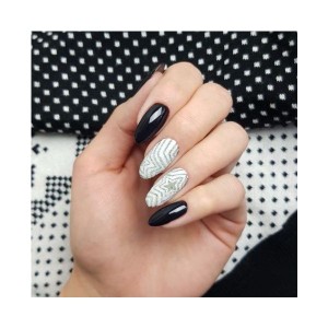 SEMILAC ΗΜΙΜΟΝΙΜΟ ΒΕΡΝΙΚΙ #300 PERFECT BLACK 7ml